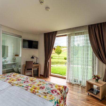 Bed&Breakfast Vinarija Coner Bjelovar Eksteriør bilde