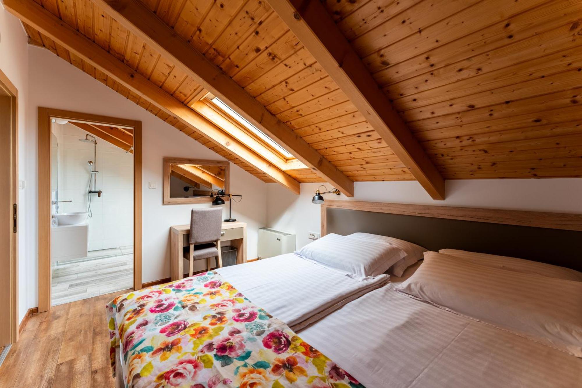 Bed&Breakfast Vinarija Coner Bjelovar Eksteriør bilde