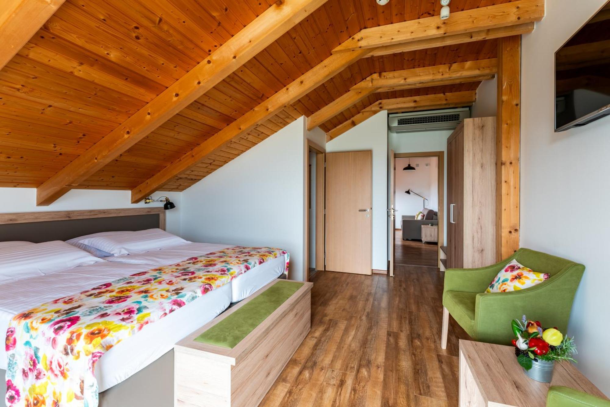 Bed&Breakfast Vinarija Coner Bjelovar Eksteriør bilde